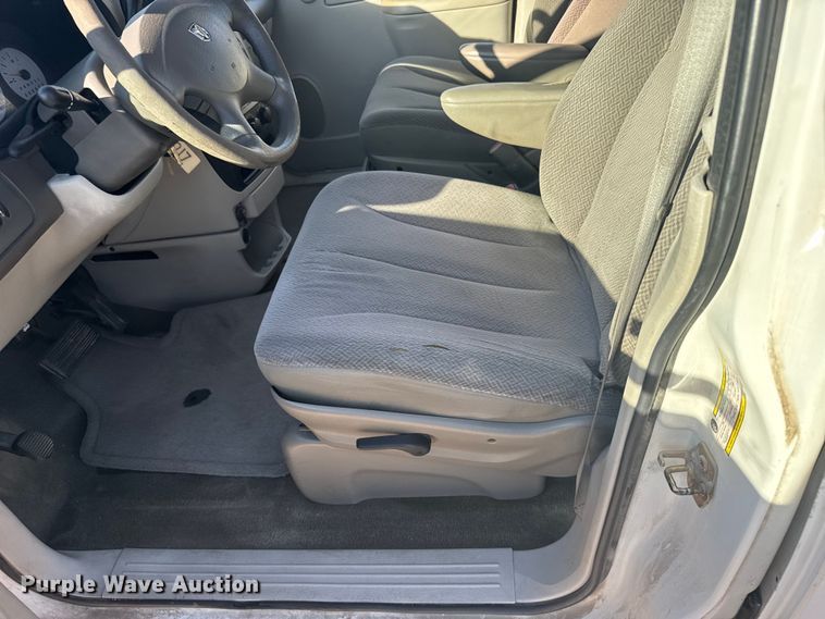 image for item EU6358 2006 Dodge Caravan/grand Caravan van