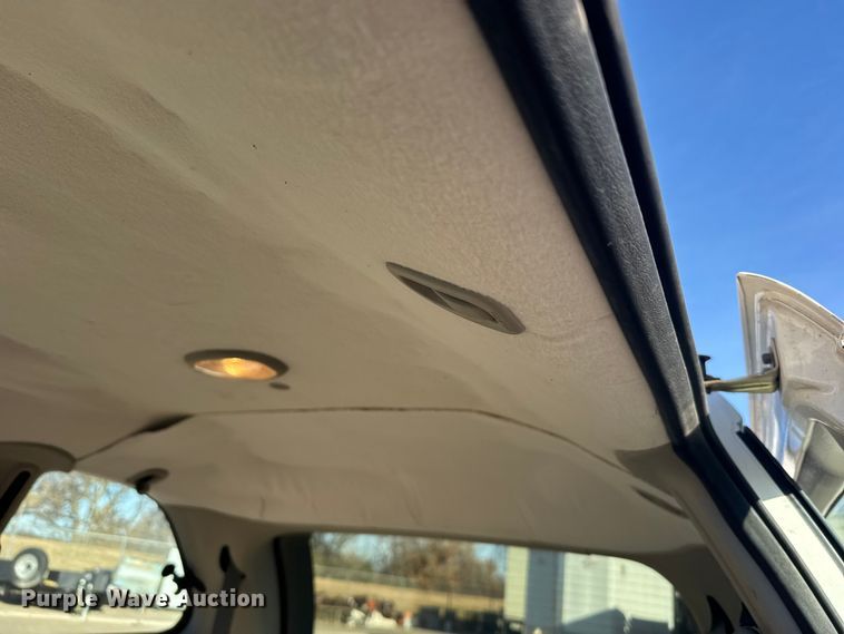 image for item EU6358 2006 Dodge Caravan/grand Caravan van