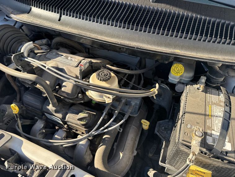 image for item EU6358 2006 Dodge Caravan/grand Caravan van