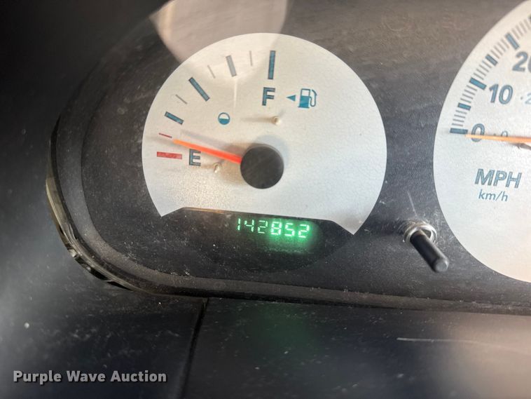 image for item EU6358 2006 Dodge Caravan/grand Caravan van