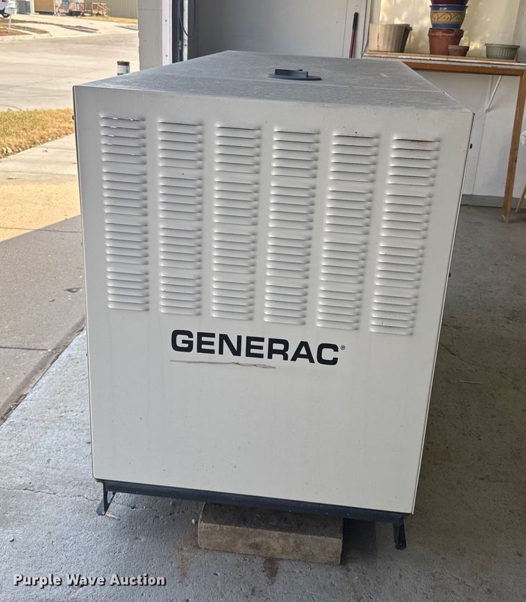image for item EU6374 2014 Genarac QT06024KVSX generator