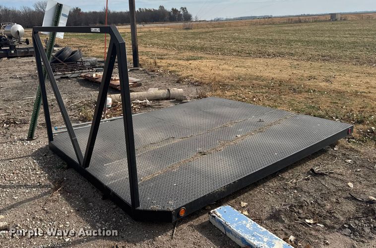 image for item EU6389 Flatbed