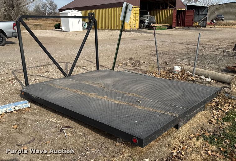 image for item EU6389 Flatbed