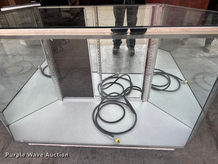 image for item EU6392 (2) jewelry display cases