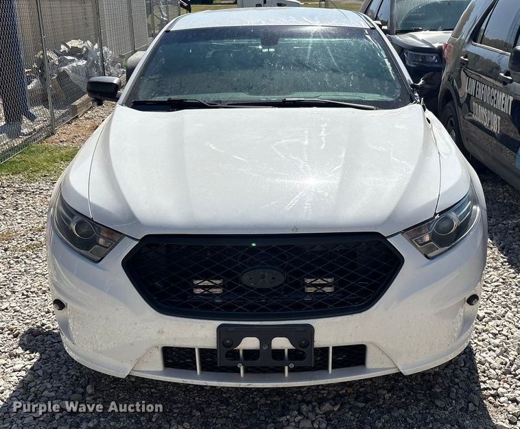 image for item EV2510 2017 Ford Taurus Police Interceptor 