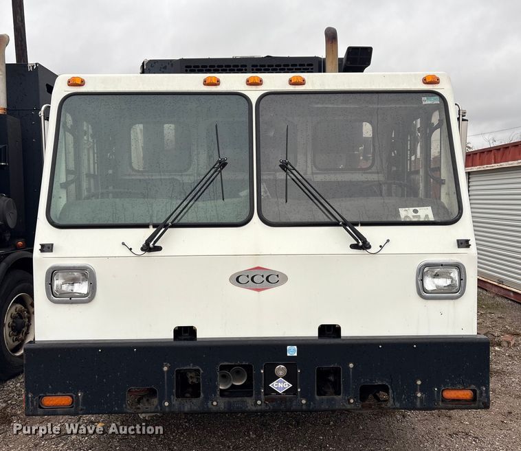 image for item EV2560 2013 Crane Carrier Low Entry refuse truck