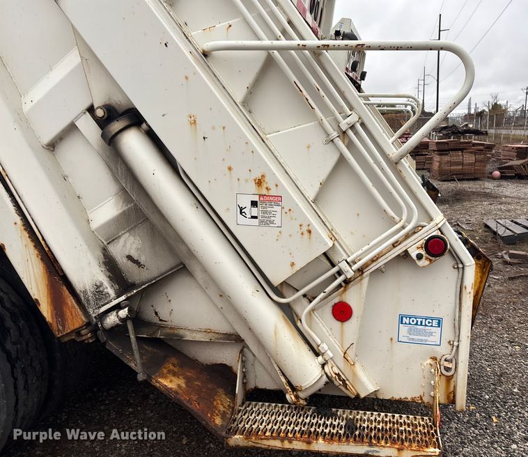 image for item EV2560 2013 Crane Carrier Low Entry refuse truck