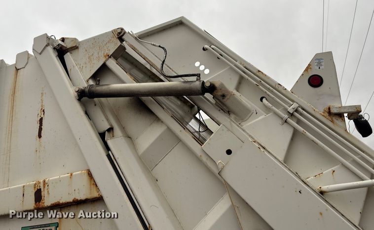 image for item EV2560 2013 Crane Carrier Low Entry refuse truck