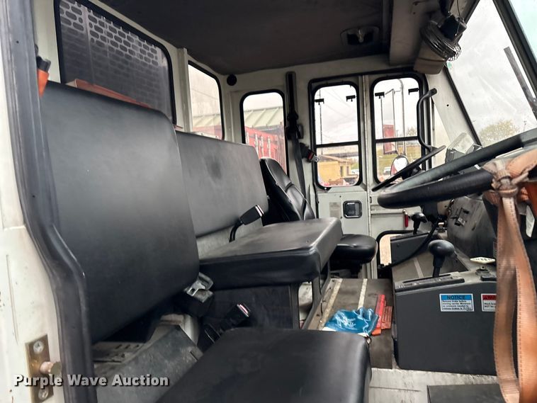 image for item EV2560 2013 Crane Carrier Low Entry refuse truck