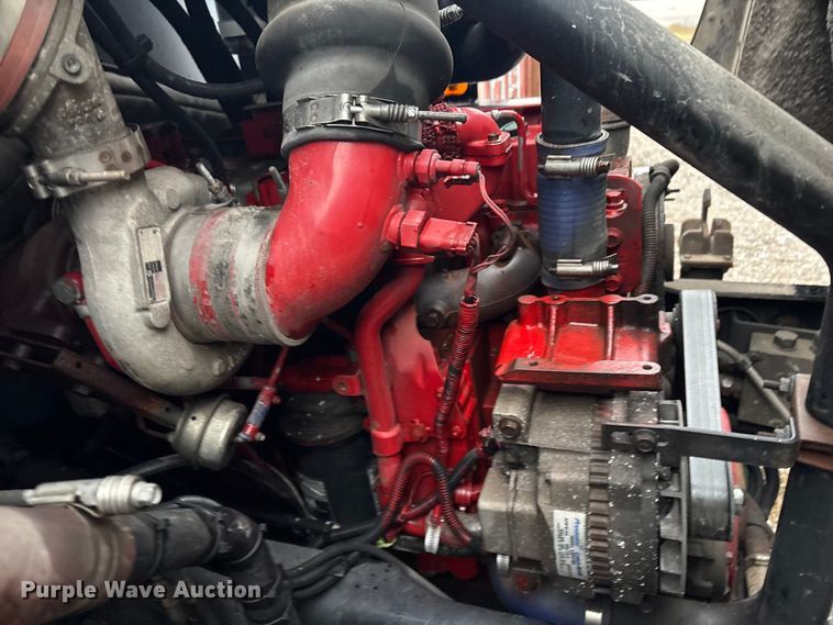 image for item EV2560 2013 Crane Carrier Low Entry refuse truck