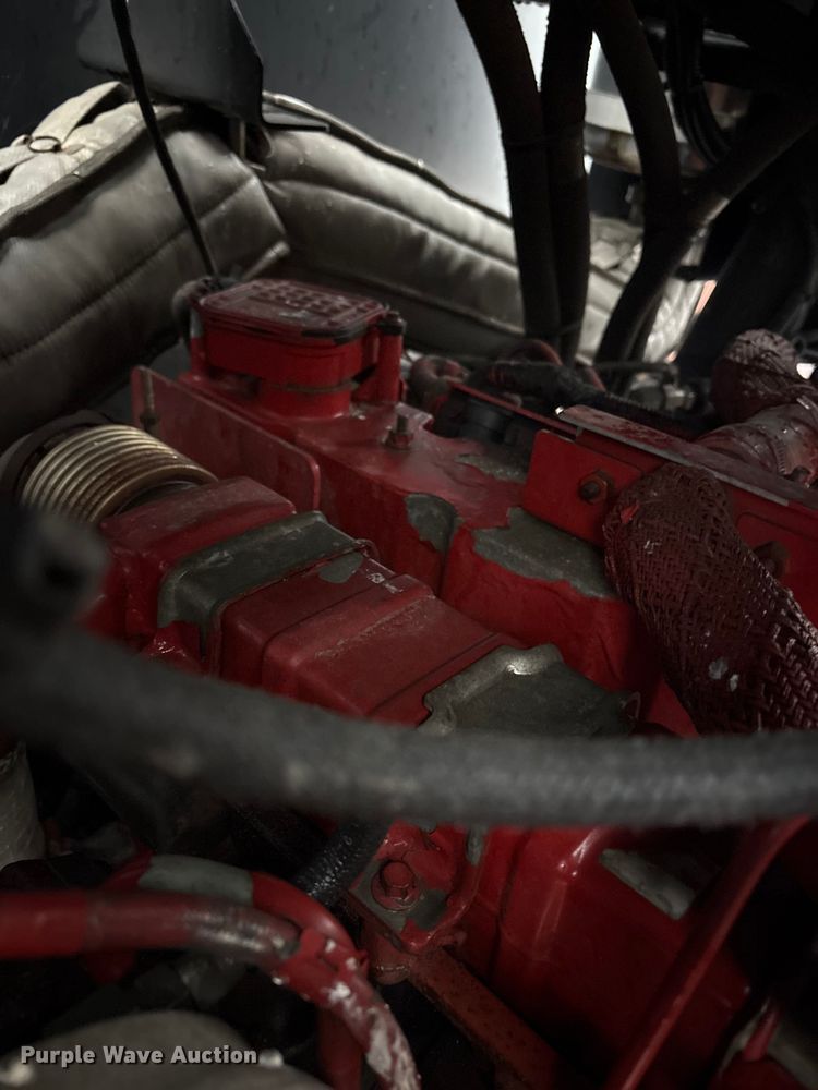 image for item EV2560 2013 Crane Carrier Low Entry refuse truck