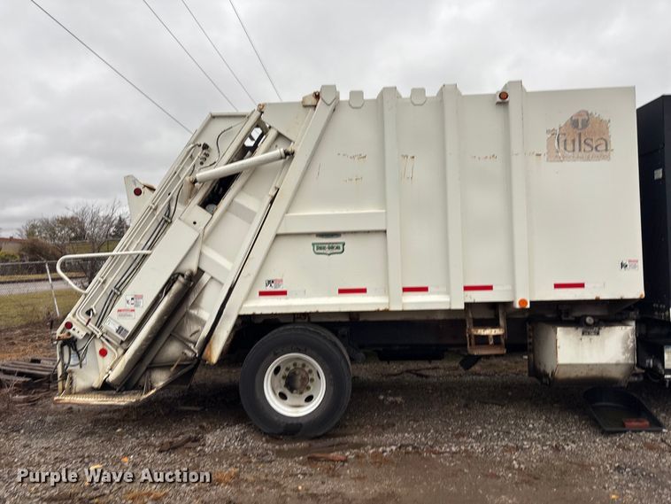 image for item EV2561 2013 Crane Carrier Low Entry refuse truck