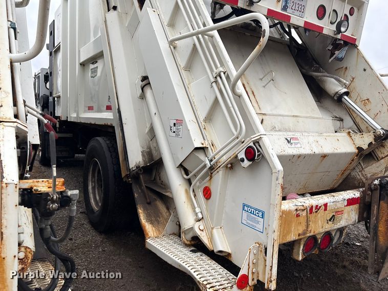 image for item EV2561 2013 Crane Carrier Low Entry refuse truck