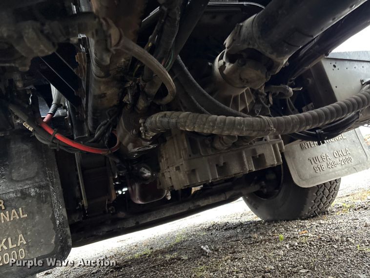 image for item EV2561 2013 Crane Carrier Low Entry refuse truck