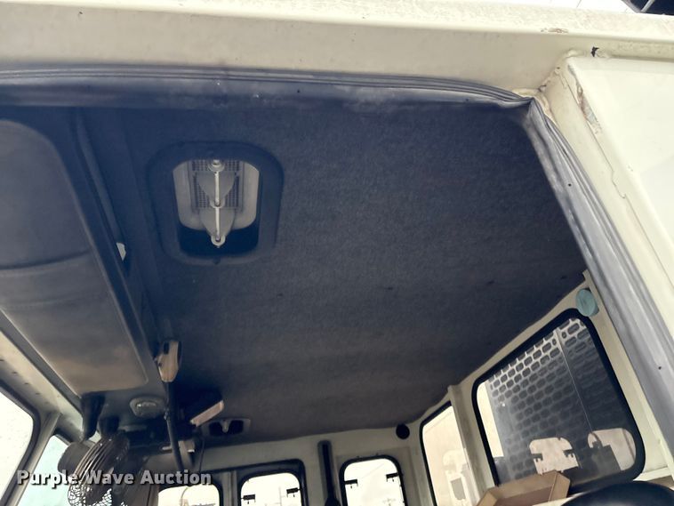 image for item EV2561 2013 Crane Carrier Low Entry refuse truck