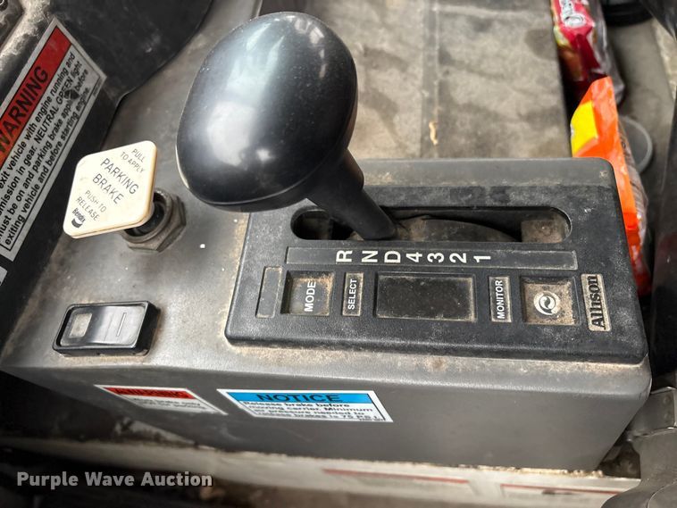 image for item EV2561 2013 Crane Carrier Low Entry refuse truck