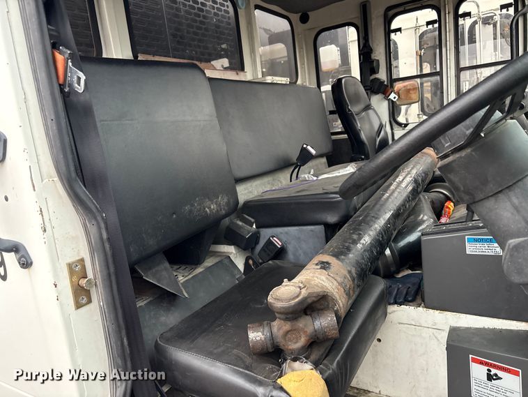 image for item EV2561 2013 Crane Carrier Low Entry refuse truck