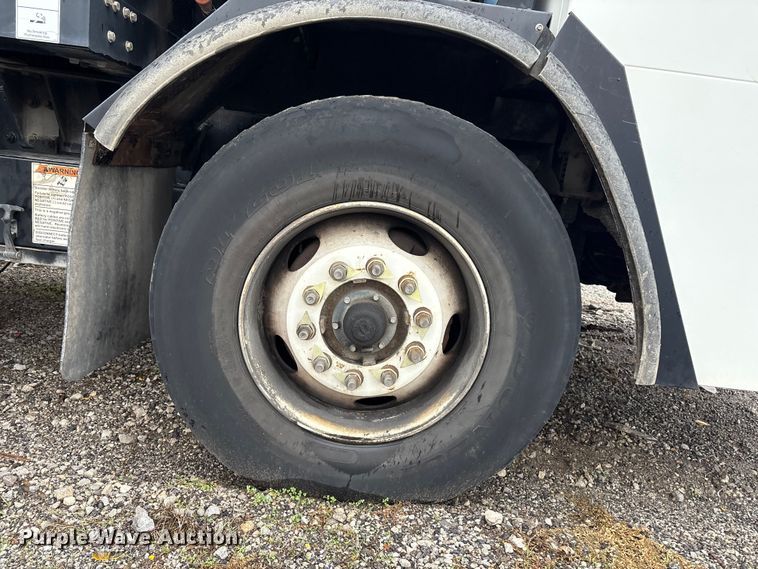 image for item EV2561 2013 Crane Carrier Low Entry refuse truck