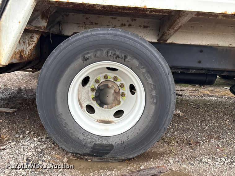 image for item EV2561 2013 Crane Carrier Low Entry refuse truck