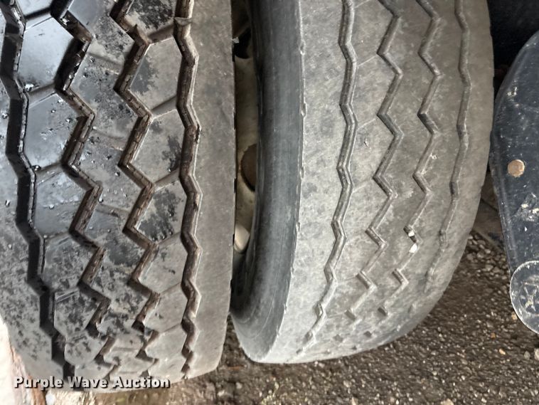 image for item EV2561 2013 Crane Carrier Low Entry refuse truck