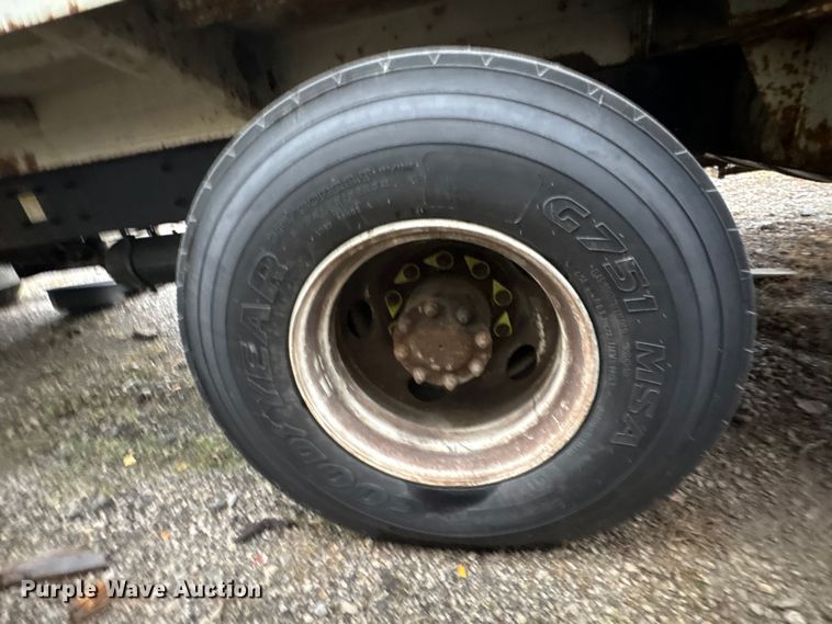 image for item EV2561 2013 Crane Carrier Low Entry refuse truck