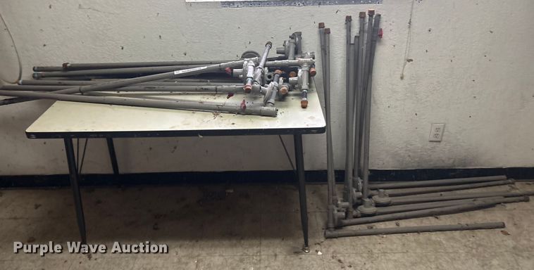 image for item EV2565 Approximately 20 natural gas pipes with regulators