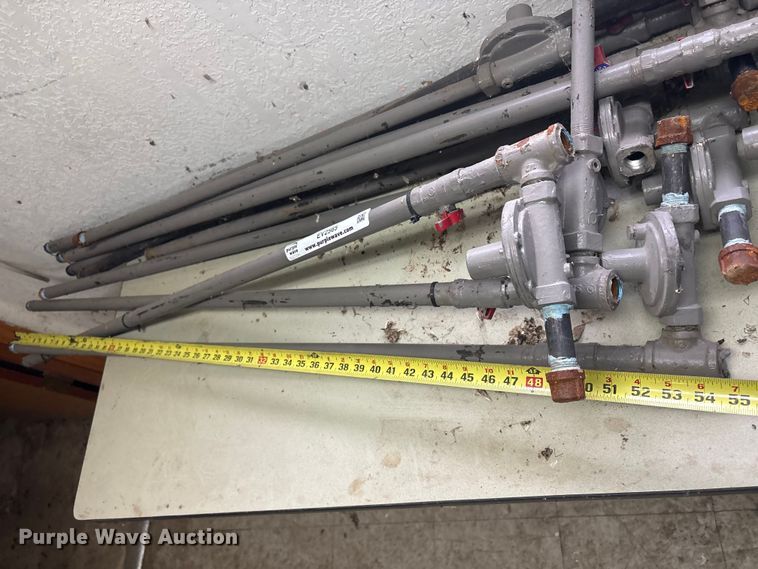 image for item EV2565 Approximately 20 natural gas pipes with regulators