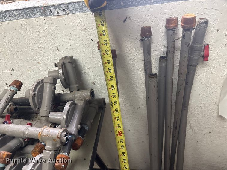 image for item EV2565 Approximately 20 natural gas pipes with regulators