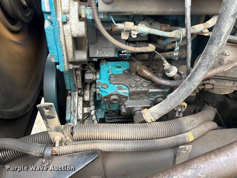 image for item FI0024 2001 International 4700 dump truck