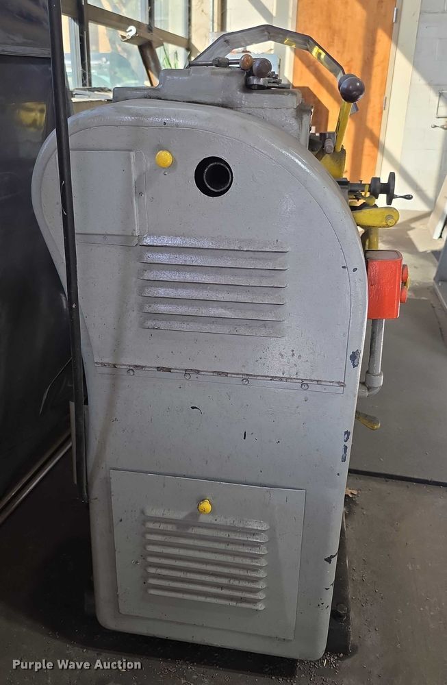 image for item FI0640 Sebastian D16 lathe