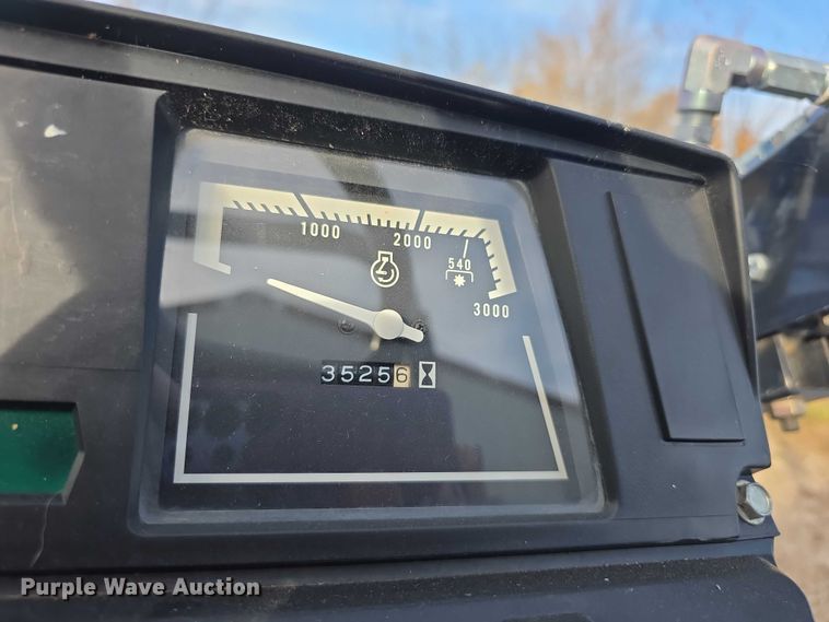 image for item FI0641 2011 New holland T1530 MFWD tractor