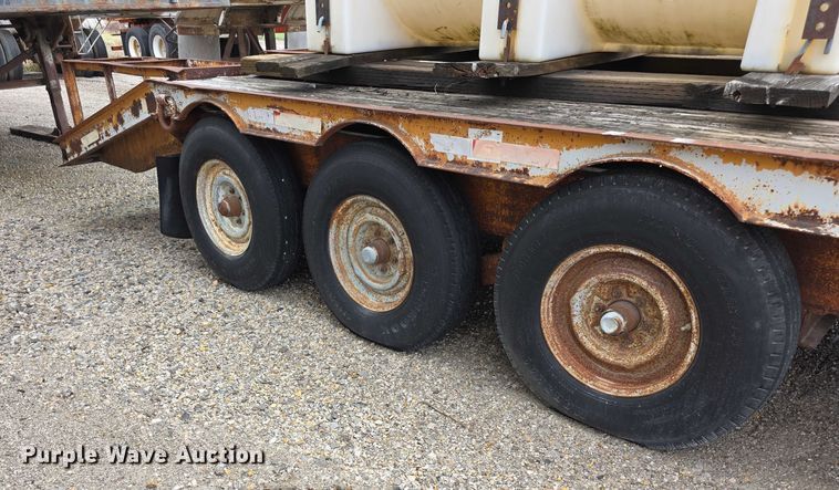 image for item FI0653 1983 Carrier King 2000 equipment trailer