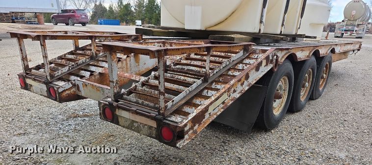 image for item FI0653 1983 Carrier King 2000 equipment trailer