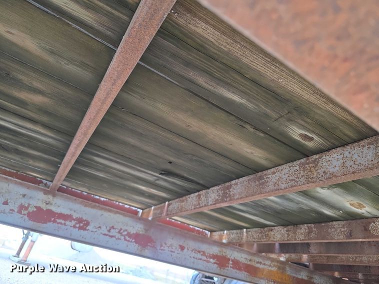 image for item FI0653 1983 Carrier King 2000 equipment trailer