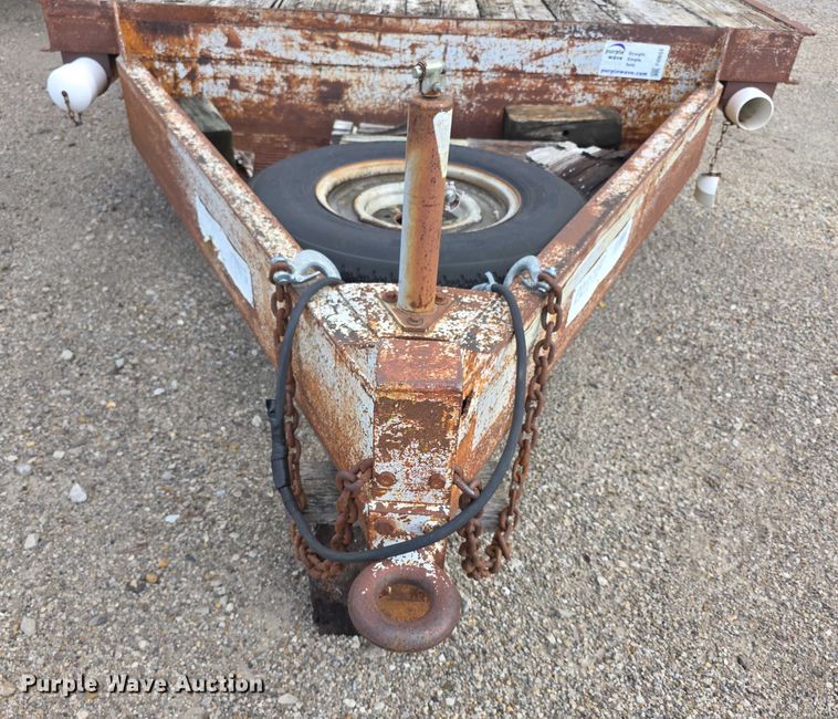 image for item FI0653 1983 Carrier King 2000 equipment trailer