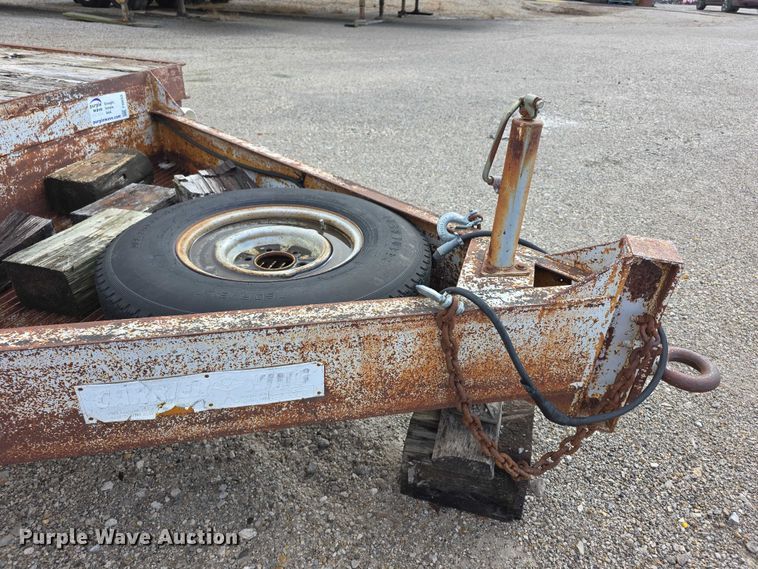 image for item FI0653 1983 Carrier King 2000 equipment trailer