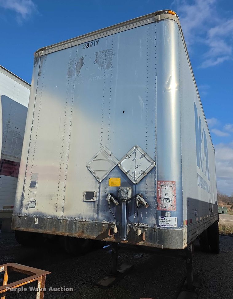 image for item FI0654 1994 Strick dry van trailer