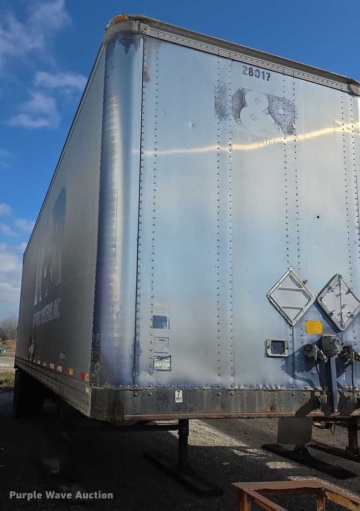 image for item FI0654 1994 Strick dry van trailer