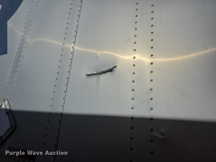 image for item FI0654 1994 Strick dry van trailer