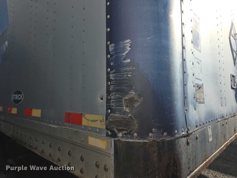 image for item FI0654 1994 Strick dry van trailer
