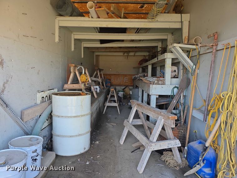 image for item FI0654 1994 Strick dry van trailer