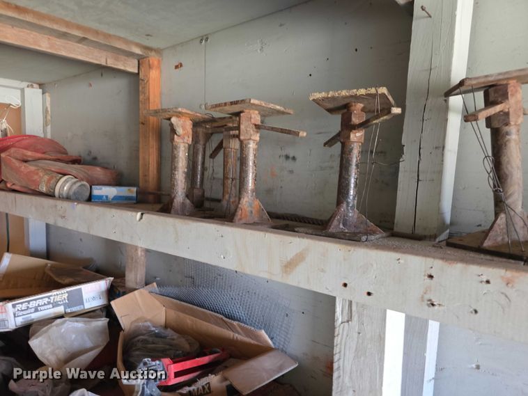 image for item FI0654 1994 Strick dry van trailer