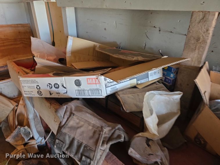 image for item FI0654 1994 Strick dry van trailer