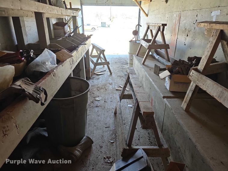 image for item FI0654 1994 Strick dry van trailer