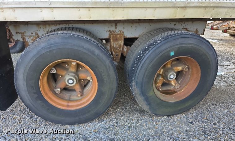 image for item FI0655 1979 Dorsey AIDT277 dry van trailer