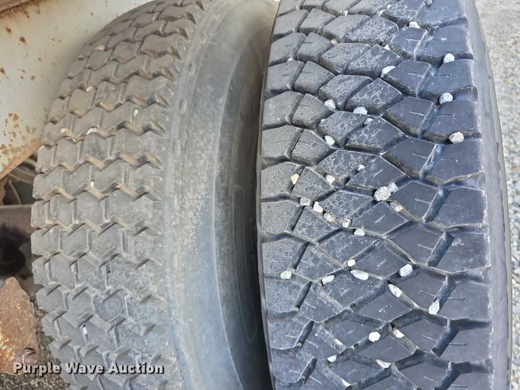 image for item FI0655 1979 Dorsey AIDT277 dry van trailer