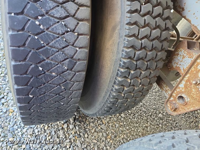 image for item FI0655 1979 Dorsey AIDT277 dry van trailer