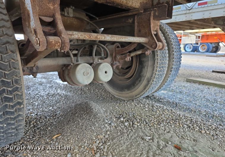 image for item FI0655 1979 Dorsey AIDT277 dry van trailer