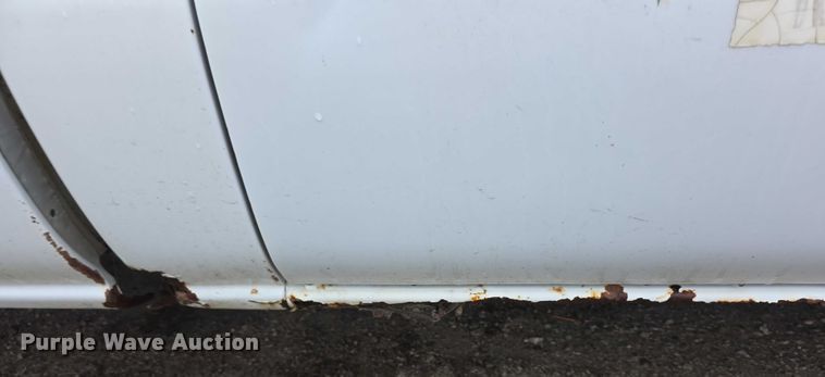 image for item FI0660 2000 Chevrolet Silverado 1500 pickup truck