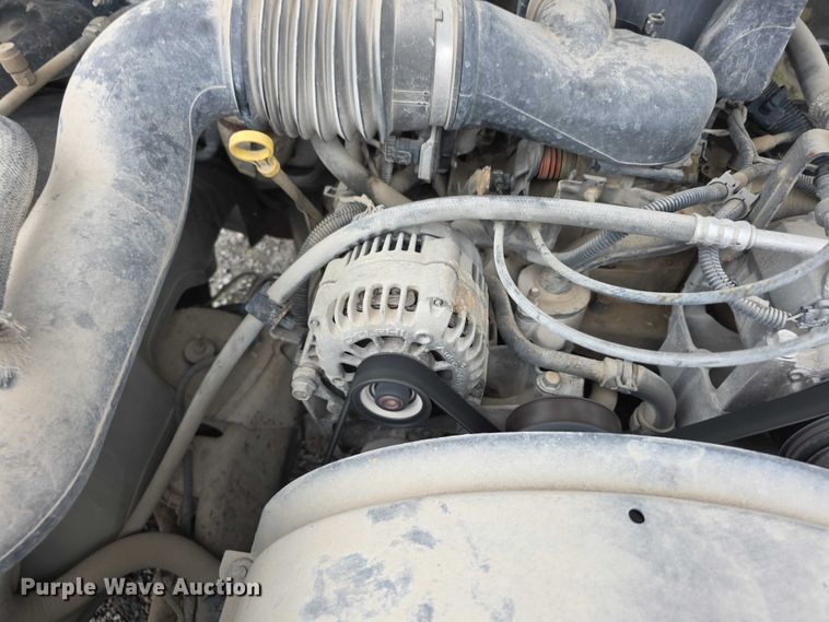 image for item FI0662 2003 Chevrolet Silverado 1500 pickup truck